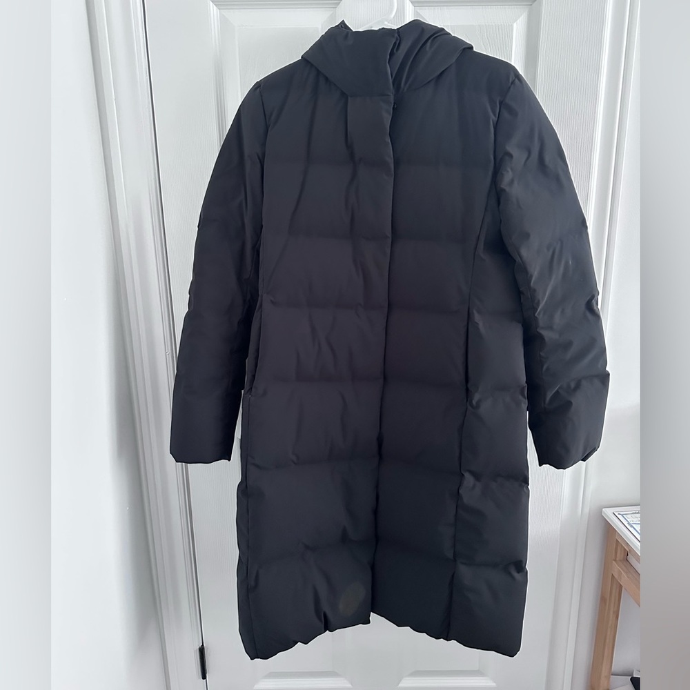 Uniqlo Long Puffer Coat - Size Medium